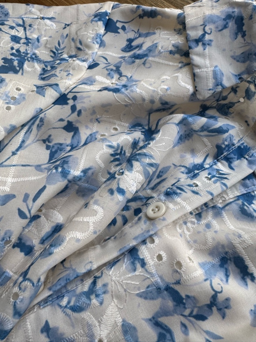 Sam Edelman Eyelet Dress 8 - Picture 5 of 9